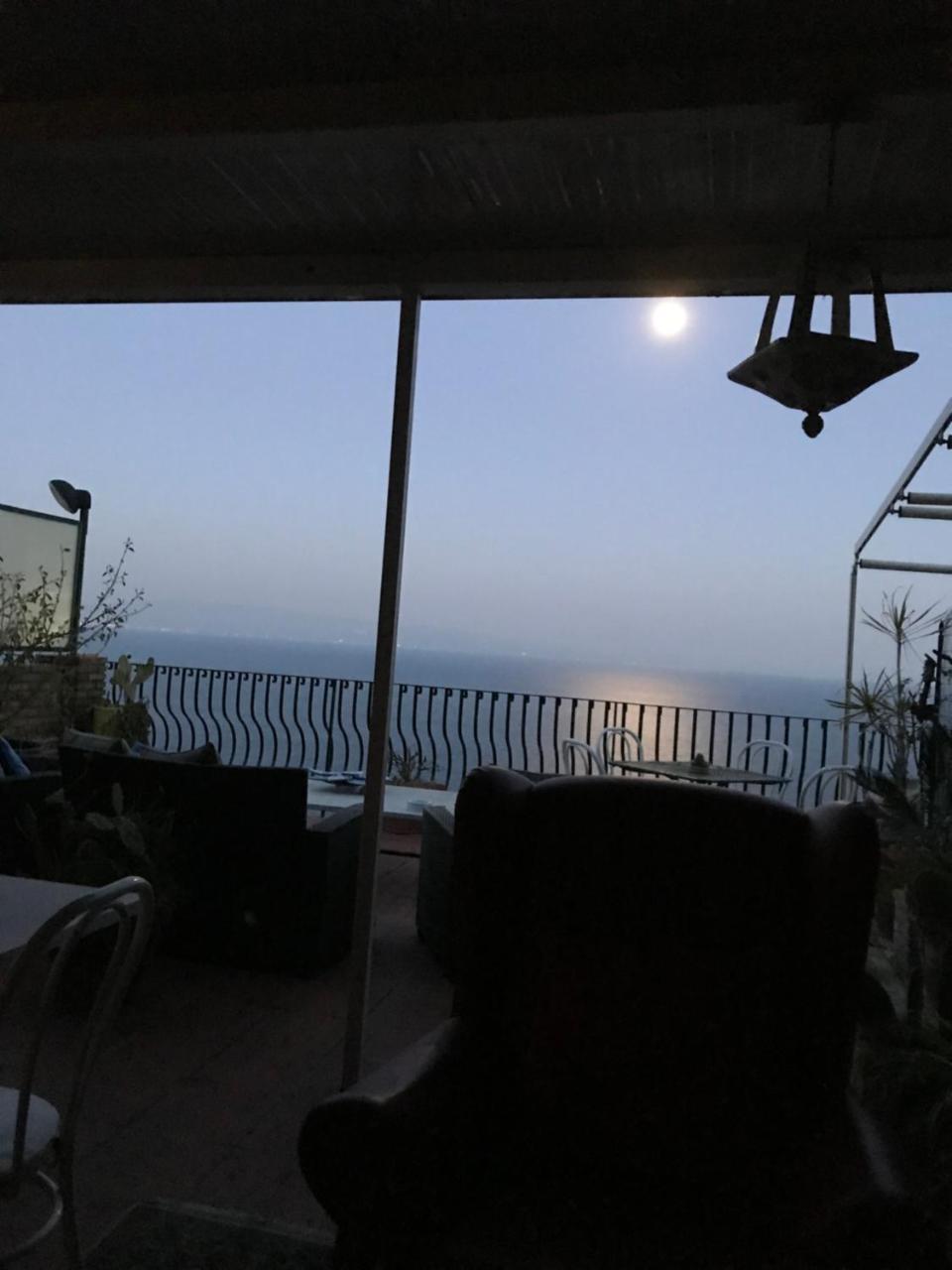 B&B La Terrazza Sul Mare Taormina Bagian luar foto
